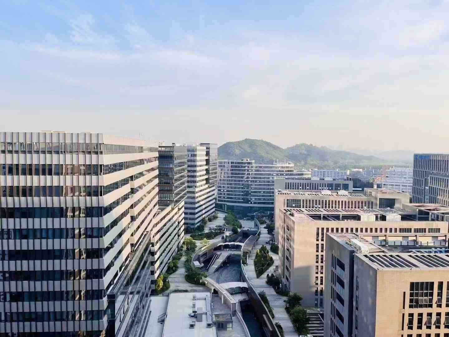 深圳应人石站项目实景图