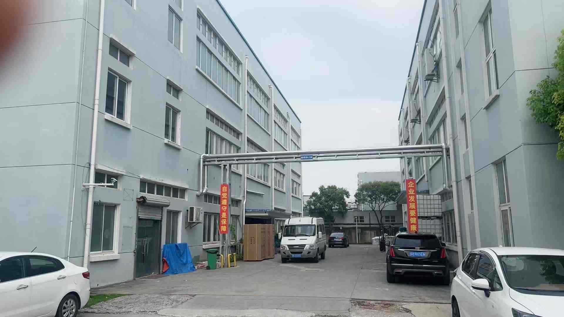 宝山厂房外观
