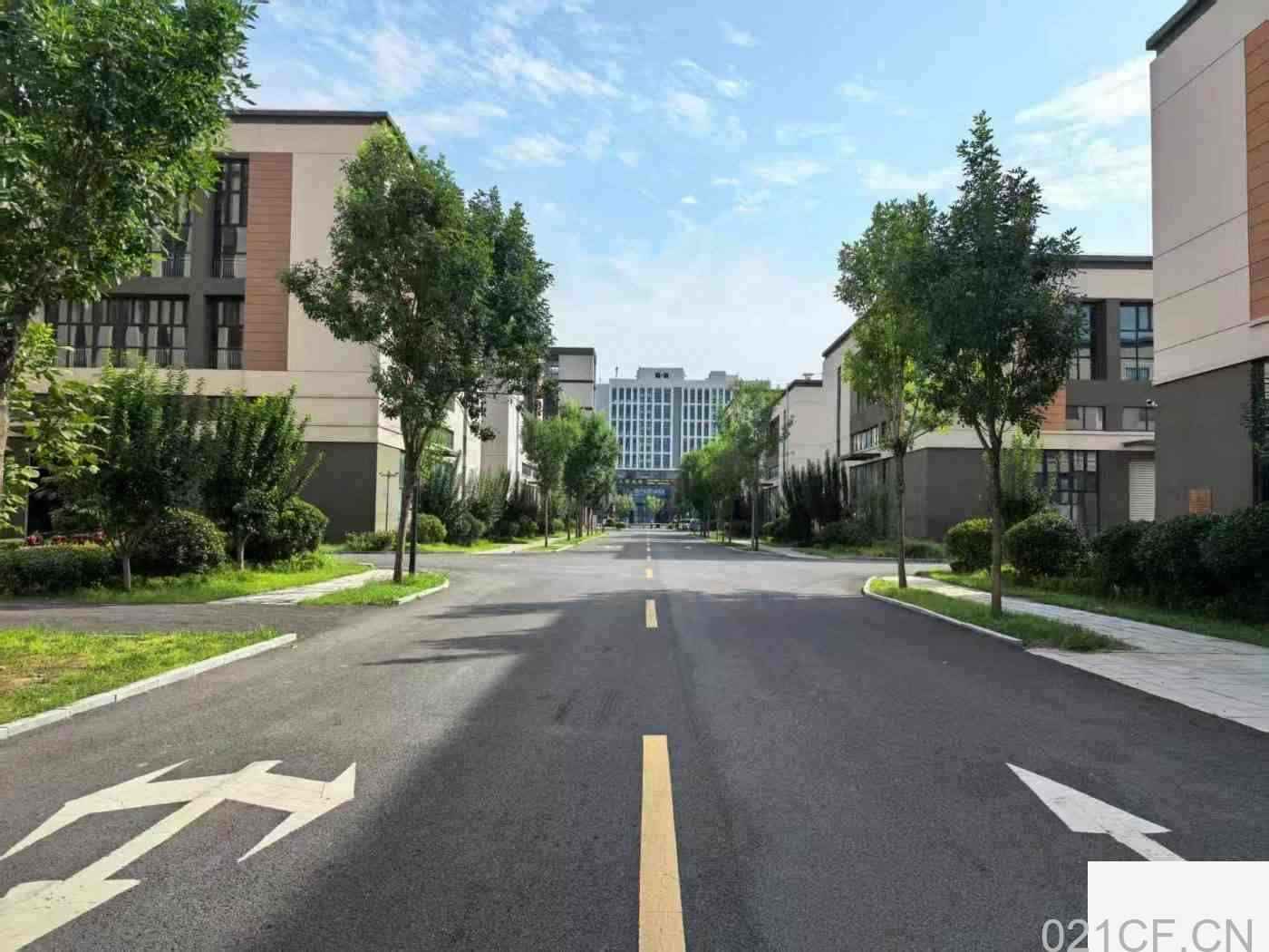 团是济南市2000㎡ 厂房租到即赚到，高匹配-济南章丘厂房出租，首层8米层高