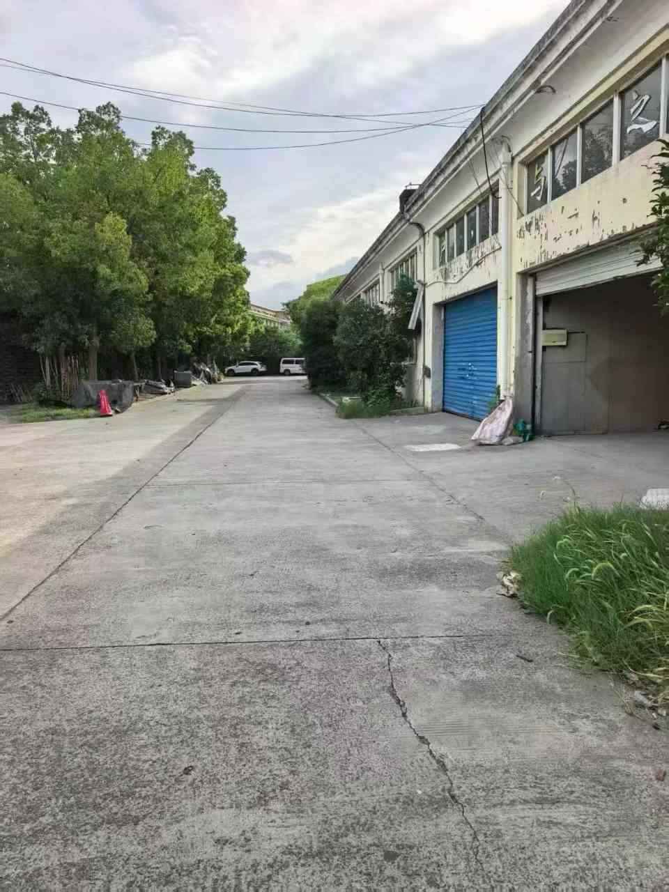 上海宝山周边路罗南845平厂房出租，首层5米层高