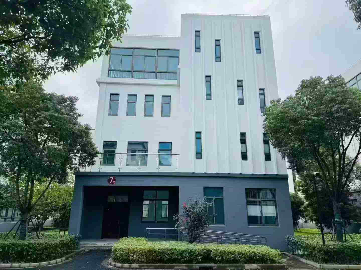 上海宝山独栋厂房实景