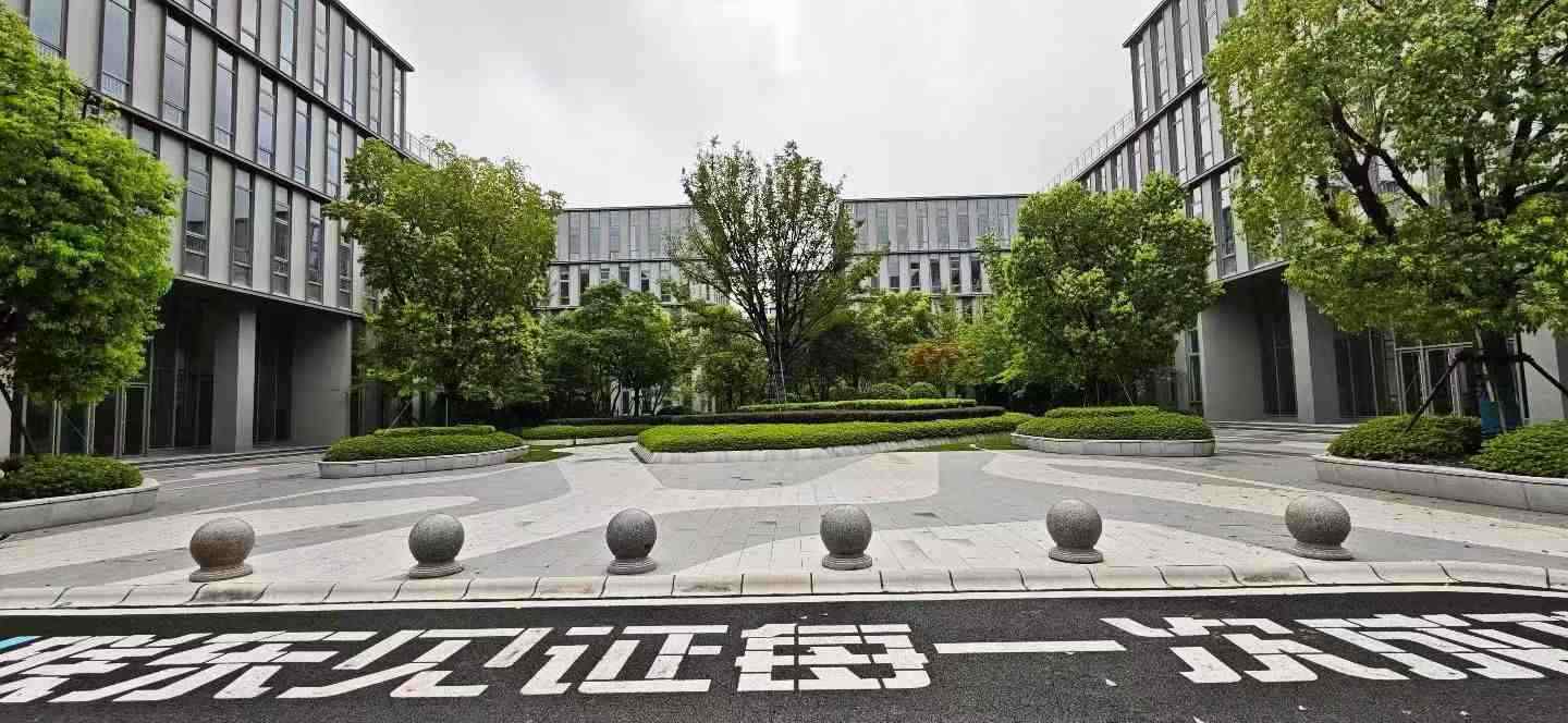 联东U谷-上海闵行人工智能产业园厂房出售出租，104地块，独栋2358-3500㎡，一楼7.2米楼上4.5米，全新50年独立产权