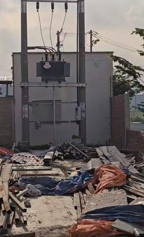 560kVA 独立变压器实拍