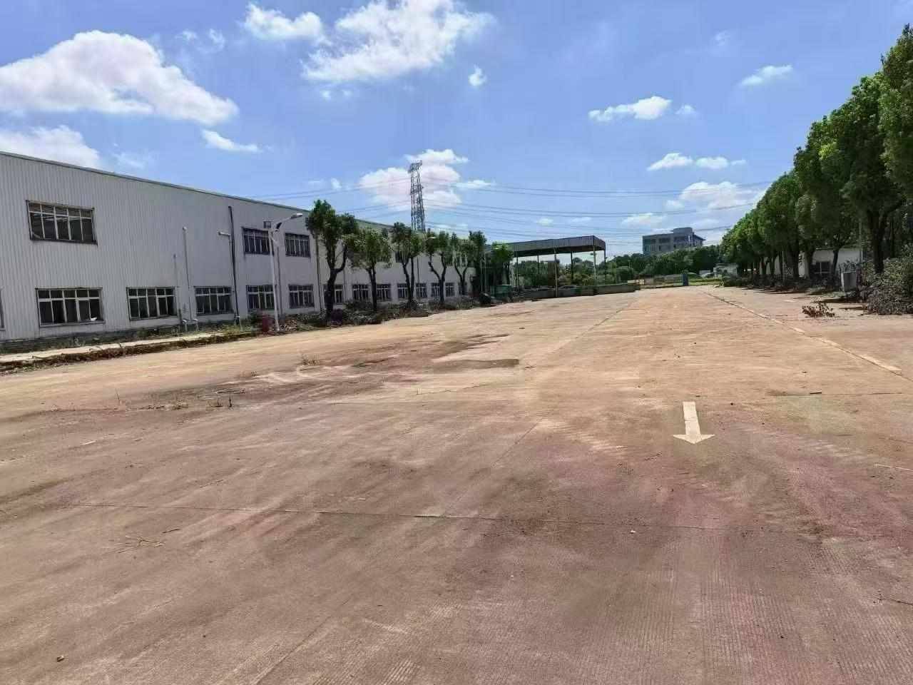 厂房内部