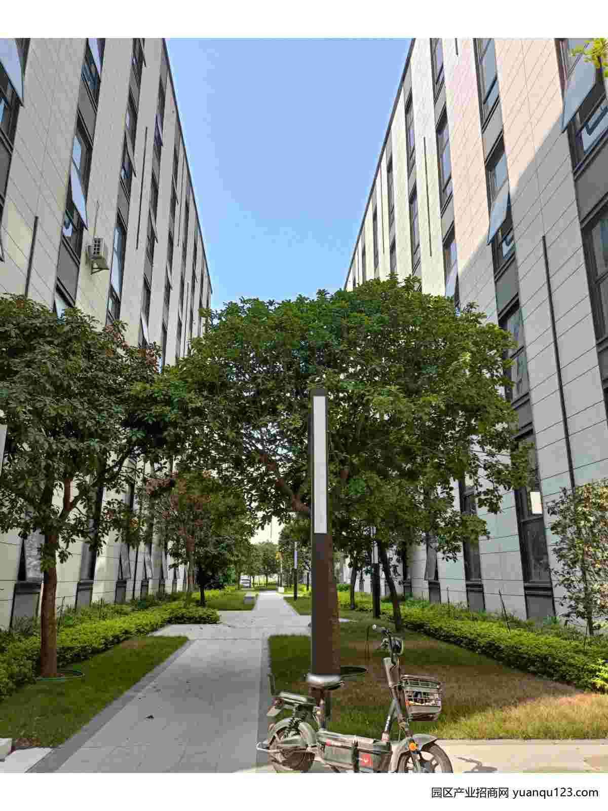 厂房实景